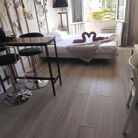 Hsh France Location Disney Land Paris - Suite Nicolas - Appartement De Charme Bussy-Saint-Georges Bagian luar foto