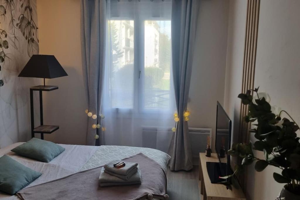 Hsh France Location Disney Land Paris - Suite Nicolas - Appartement De Charme Bussy-Saint-Georges Bagian luar foto