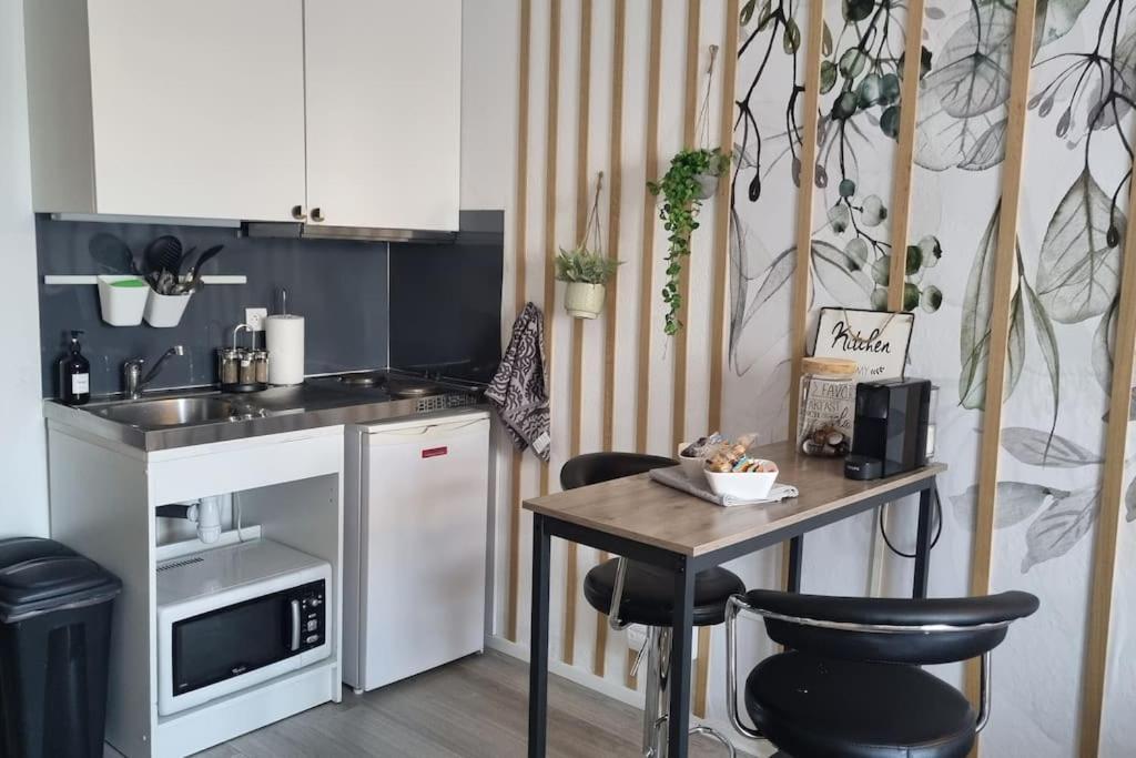 Hsh France Location Disney Land Paris - Suite Nicolas - Appartement De Charme Bussy-Saint-Georges Bagian luar foto